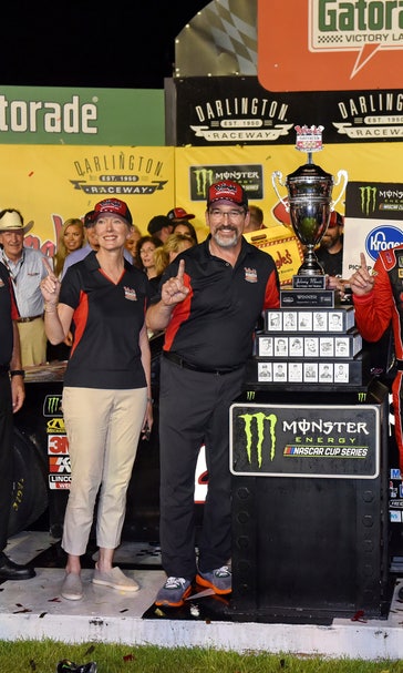 Jones' Darlington win give Joe Gibbs 4 chances at a title